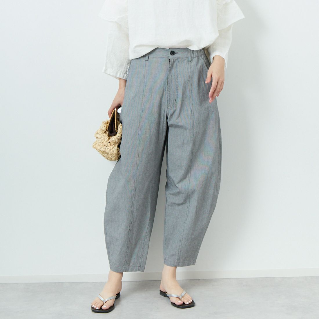 81 GRAY