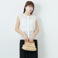 02 WHITE&&モデル身長：167cm 着用サイズ：36&&