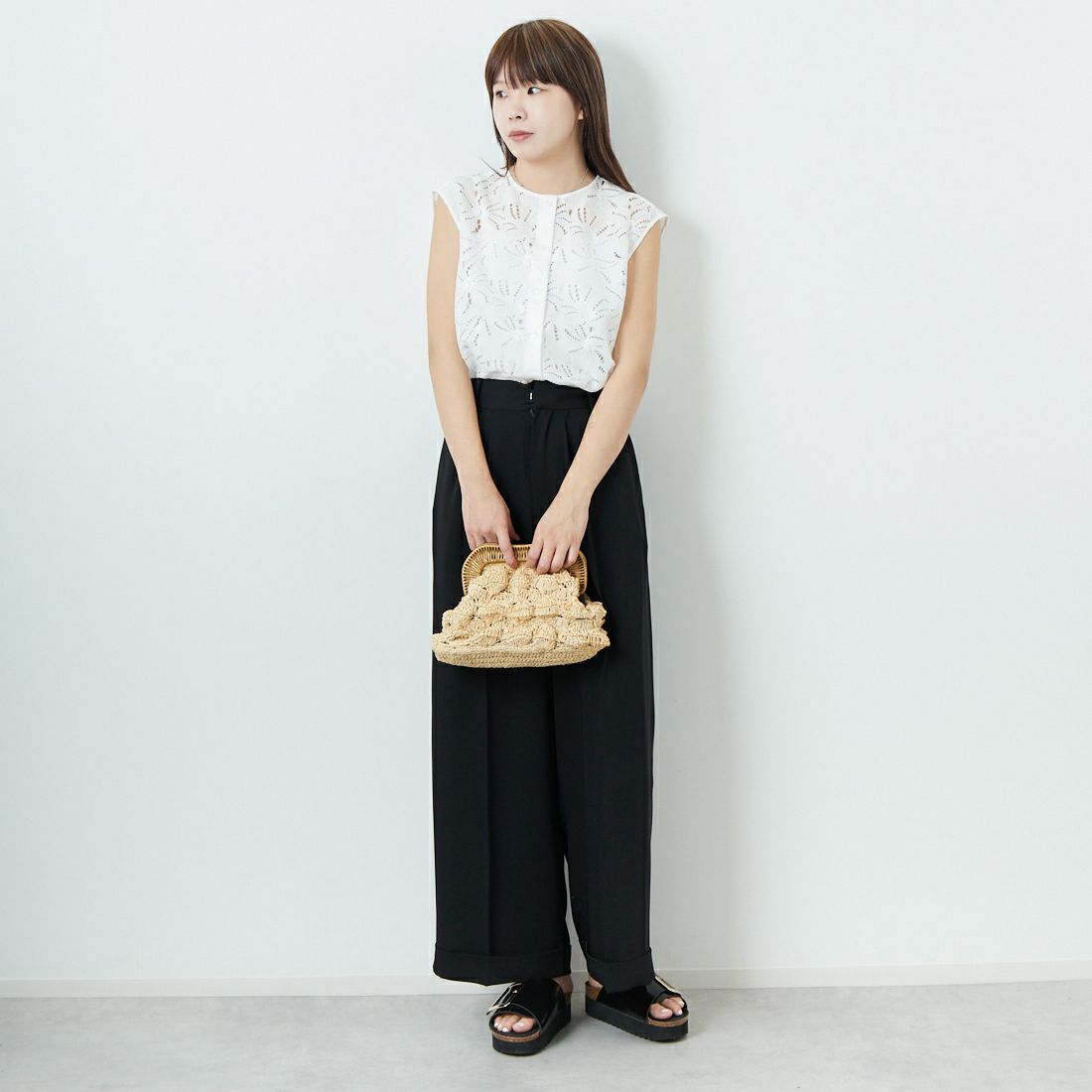 STELLA CIFFON [ステラシフォン] ジャガードレーストップス [ST2-25401B] 02 WHITE &&モデル身長：167cm 着用サイズ：36&&