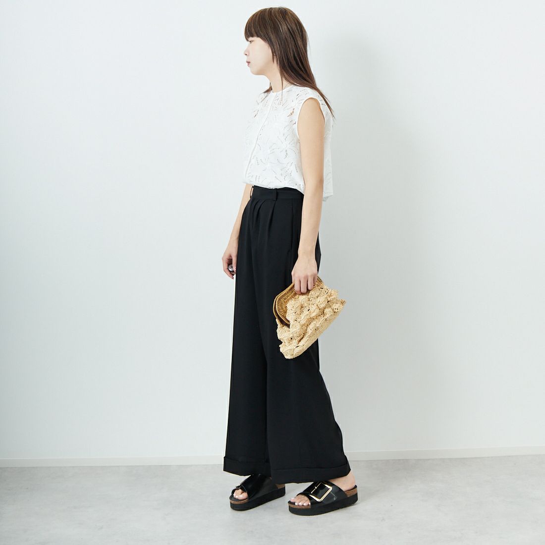 STELLA CIFFON [ステラシフォン] ジャガードレーストップス [ST2-25401B] 02 WHITE &&モデル身長：167cm 着用サイズ：36&&