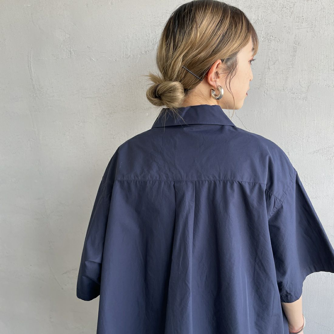DANTON [ダントン] ハーフスリーブシャツ [DT-B0223CPL] NAVY &&モデル身長：150cm 着用サイズ：38&&