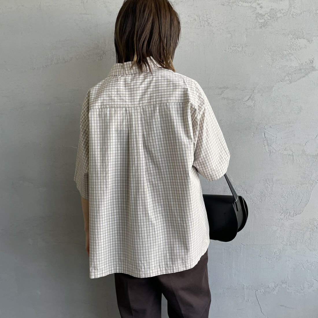 DANTON [ダントン] ハーフスリーブシャツ [DT-B0223CPP] BEG/GRY CK &&モデル身長：158cm 着用サイズ：38&&