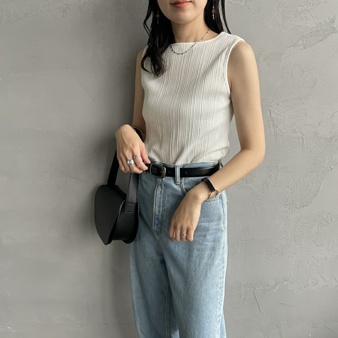 O.WHITE&&モデル身長：160cm 着用サイズ：1&&