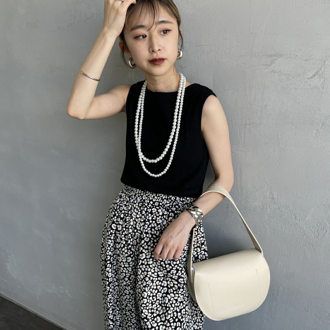 BLACK&&モデル身長：150cm 着用サイズ：0&&