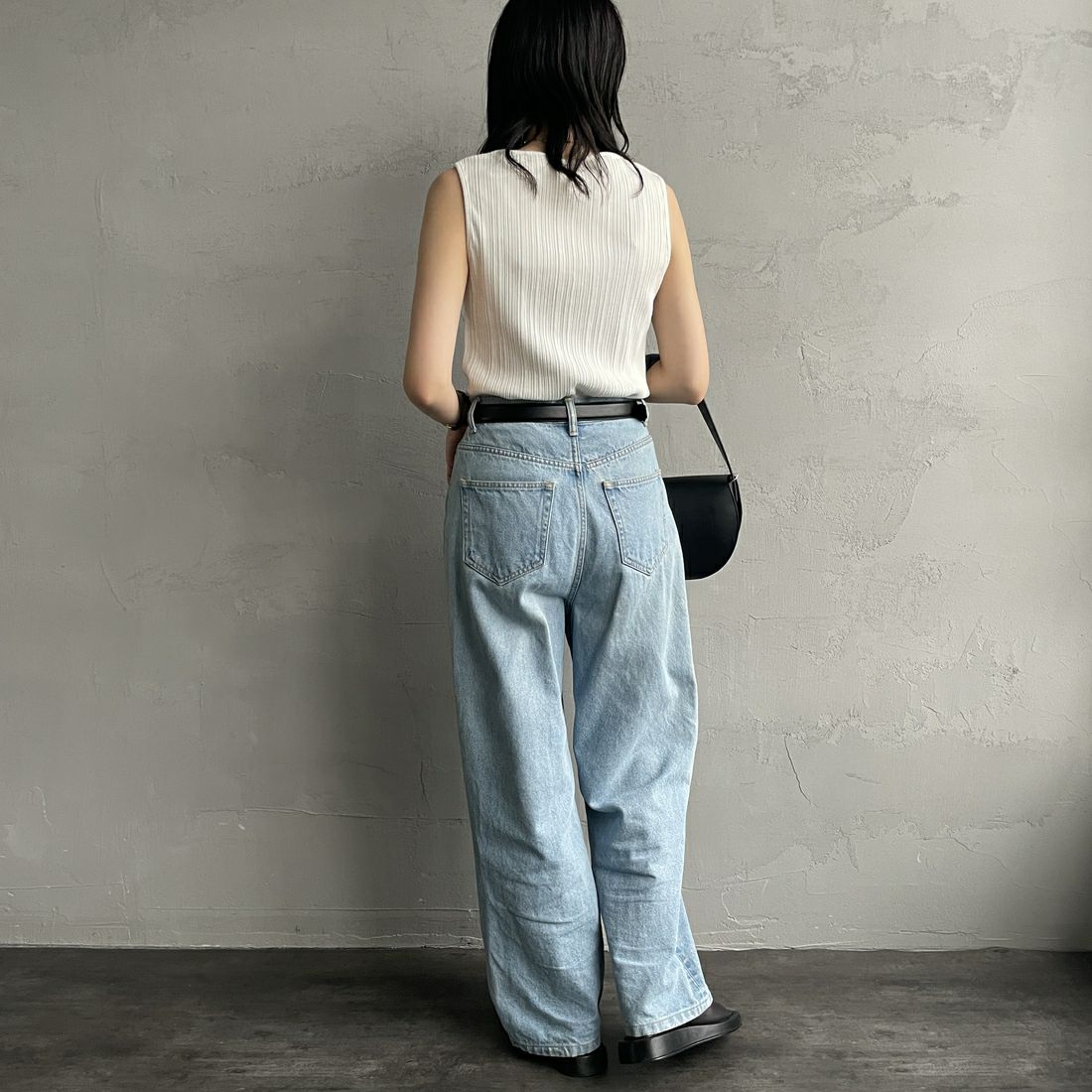 Noir Fabrik [ヌワールファブリック] ボートネックノースリーブリブカットソー [JFS-C092] O.WHITE &&モデル身長：160cm 着用サイズ：1&&