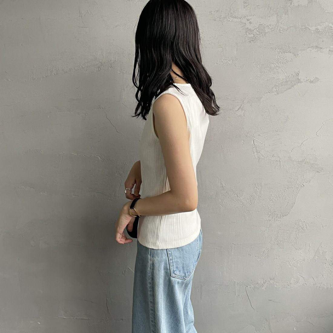 Noir Fabrik [ヌワールファブリック] ボートネックノースリーブリブカットソー [JFS-C092] O.WHITE &&モデル身長：160cm 着用サイズ：1&&