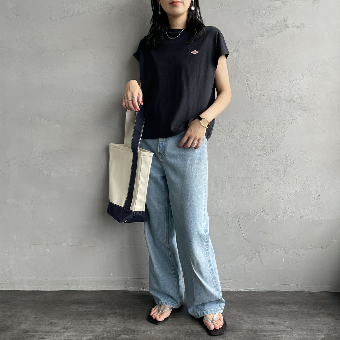 DANTON [ダントン] ドルマンスリーブソリッドTシャツ [DT-C0403FLC] BLACK &&モデル身長：160cm 着用サイズ：S&&