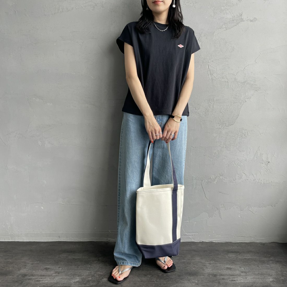 DANTON [ダントン] ドルマンスリーブソリッドTシャツ [DT-C0403FLC] BLACK &&モデル身長：160cm 着用サイズ：S&&