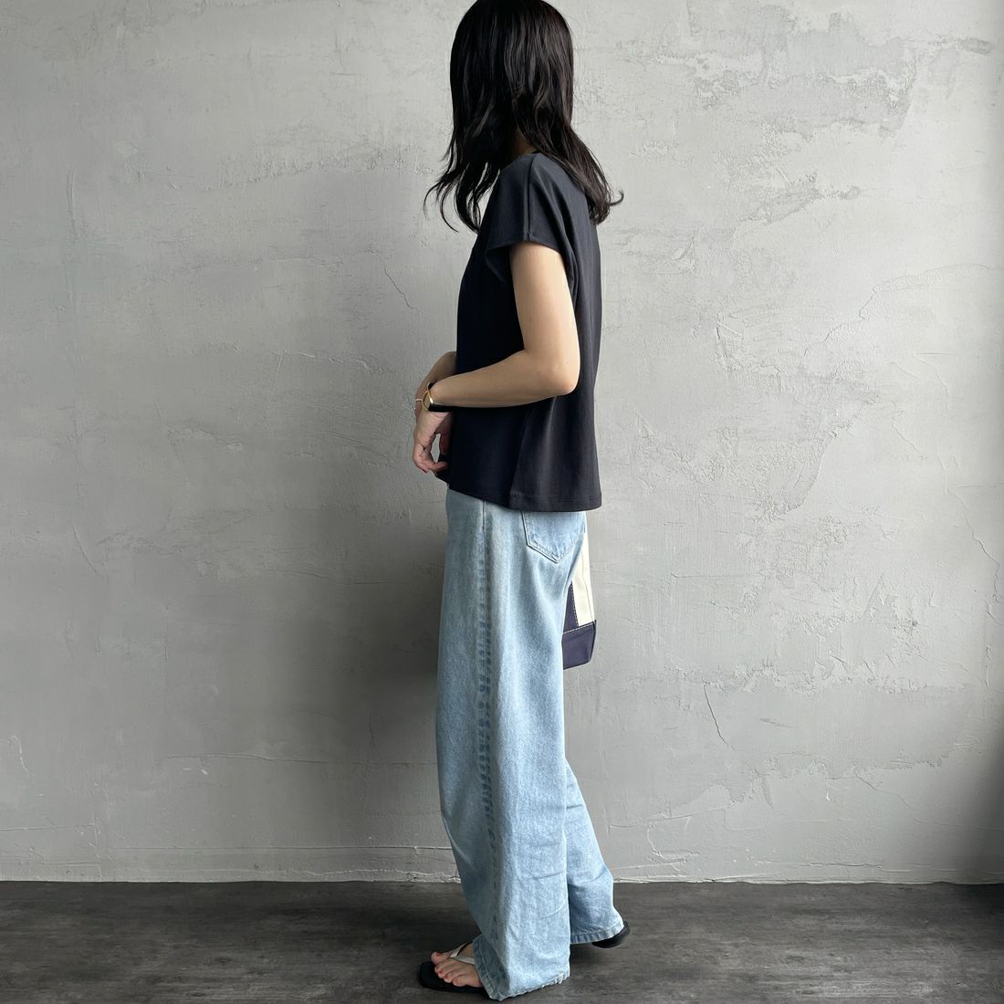 DANTON [ダントン] ドルマンスリーブソリッドTシャツ [DT-C0403FLC] BLACK &&モデル身長：160cm 着用サイズ：S&&