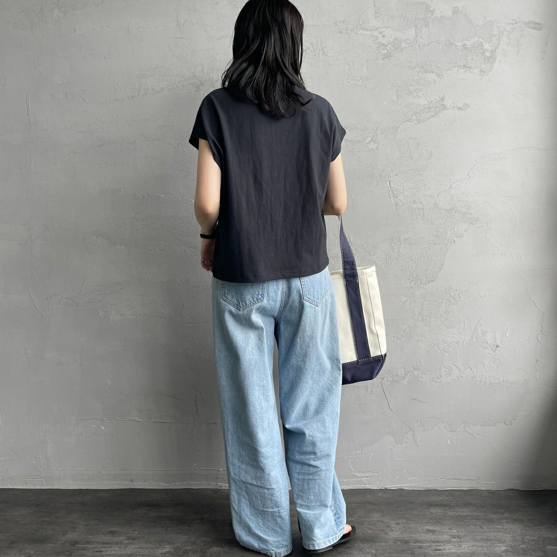 DANTON [ダントン] ドルマンスリーブソリッドTシャツ [DT-C0403FLC] BLACK &&モデル身長：160cm 着用サイズ：S&&