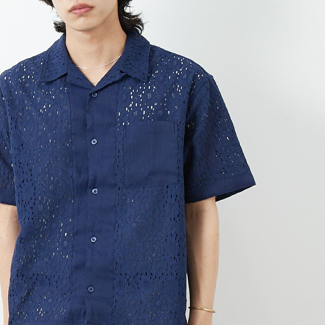 Noir Fabrik [ヌワールファブリック] レースシャツ [NF-251-023] NAVY &&モデル身長：179cm 着用サイズ：M&&