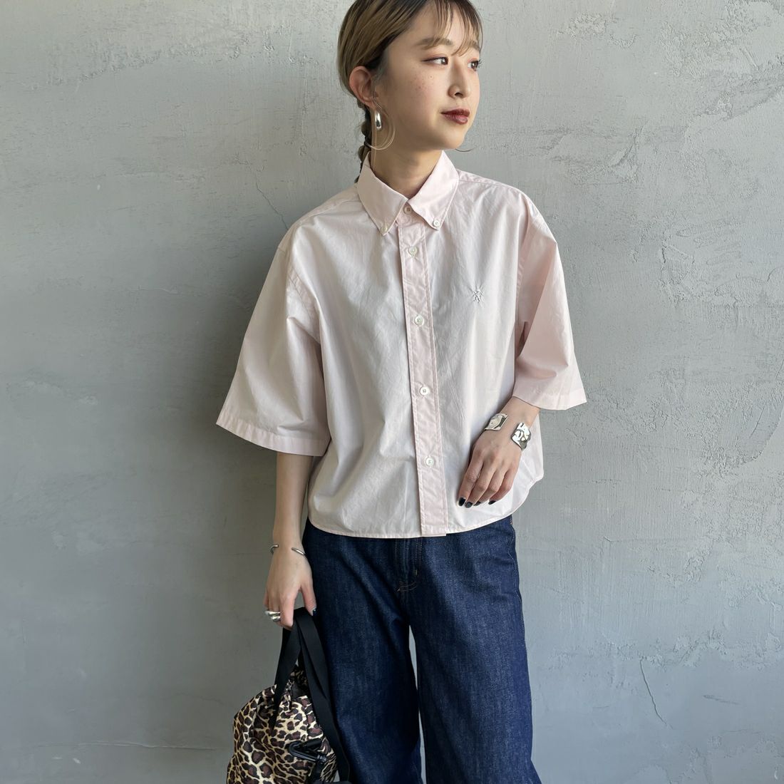 Gymphlex [ジムフレックス] 半袖ボタンダウンシャツ [GY-B0367OGT] PINK &&モデル身長：150cm 着用サイズ：12&&