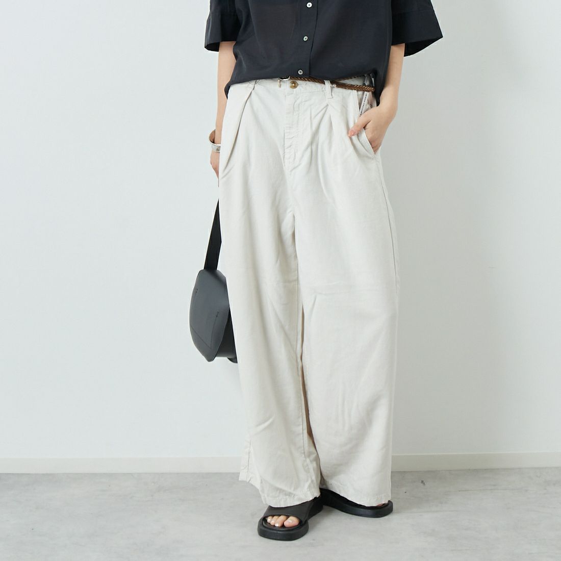 9534 IVORY&&モデル身長：167cm 着用サイズ：M&&