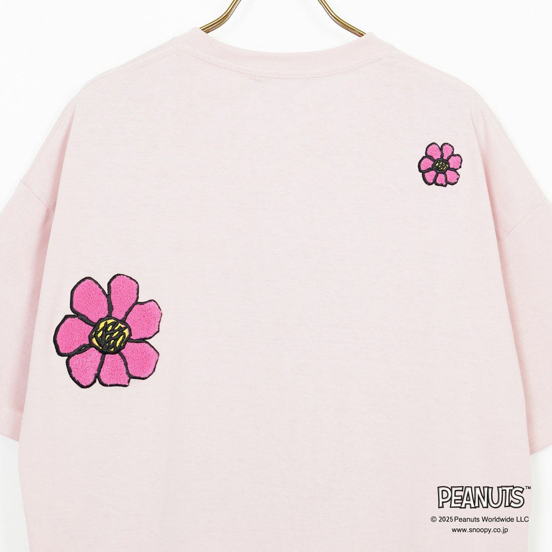 PEANUTS × JEANS FACTORY [ピーナッツ × ジーンズファクトリー] 別注 PEANUTS フラワーTシャツ [JFC-252-028-JF] PINK