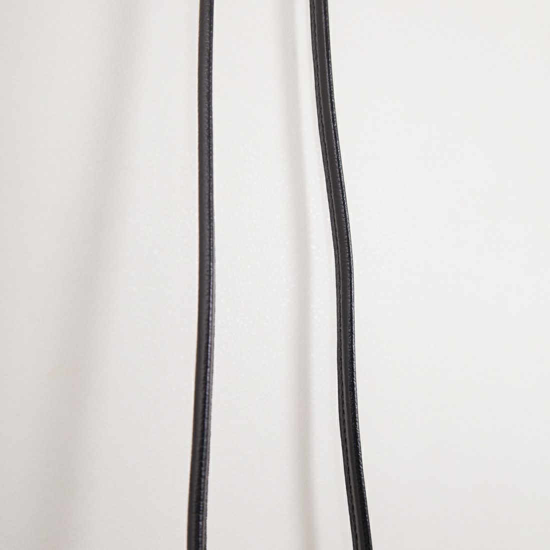 IL BISONTE [イルビゾンテ] クロスボディバッグ [54202300210] 35 ﾌﾞﾗｯｸ