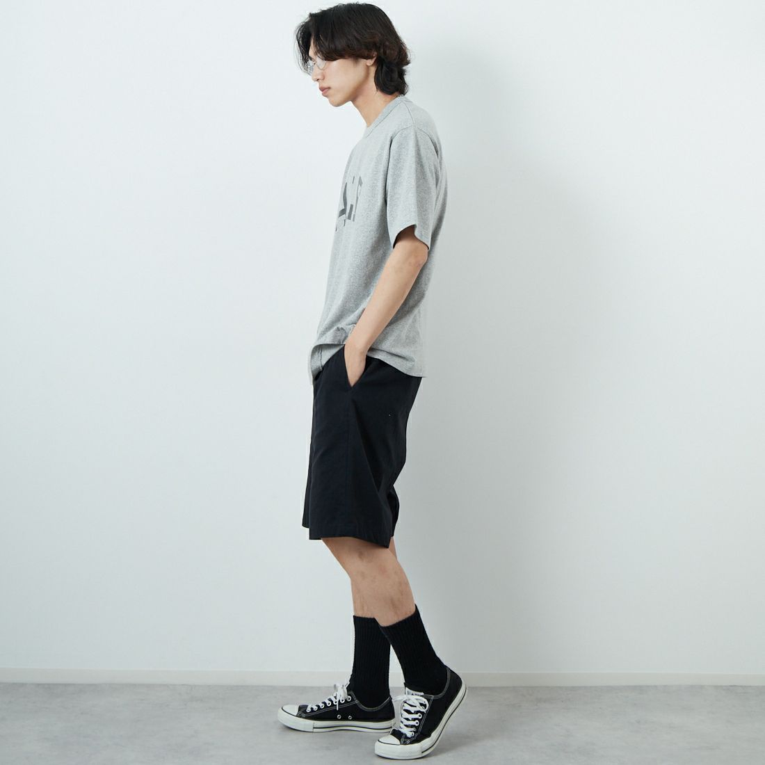 blurhms ROOTSTOCK [ブラームス ルーツストック] ALE-Y 88/12ワイドプリントTシャツ [BROOTS25S36A] 02 H.GREY &&モデル身長：179cm 着用サイズ：2&&
