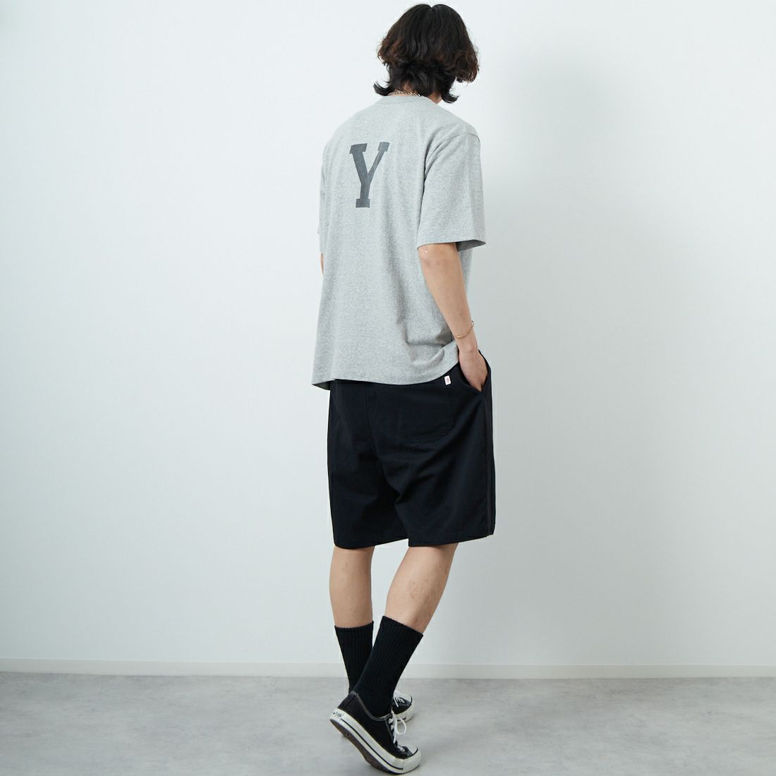 blurhms ROOTSTOCK [ブラームス ルーツストック] ALE-Y 88/12ワイドプリントTシャツ [BROOTS25S36A] 02 H.GREY &&モデル身長：179cm 着用サイズ：2&&