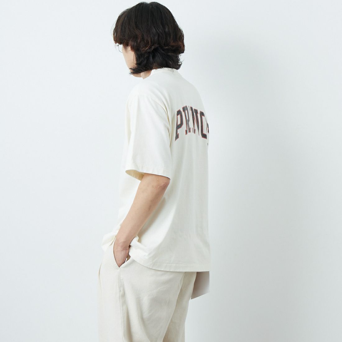 blurhms ROOTSTOCK [ブラームス ルーツストック] NOT-PRINCE 88/12ワイドプリントTシャツ [BROOTS25S36B] 01 IVORY &&モデル身長：179cm 着用サイズ：2&&