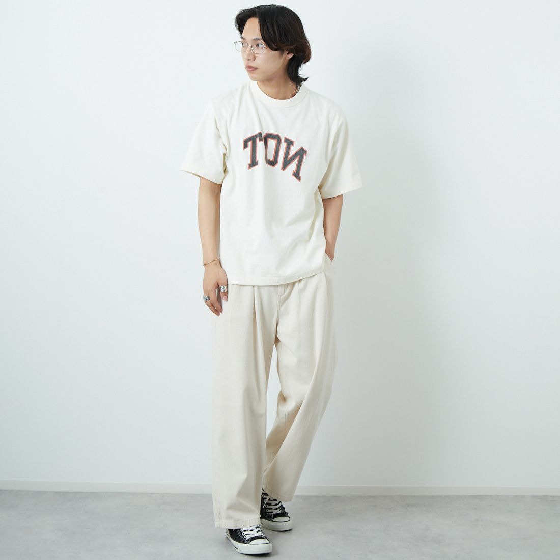 blurhms ROOTSTOCK [ブラームス ルーツストック] NOT-PRINCE 88/12ワイドプリントTシャツ [BROOTS25S36B] 01 IVORY &&モデル身長：179cm 着用サイズ：2&&