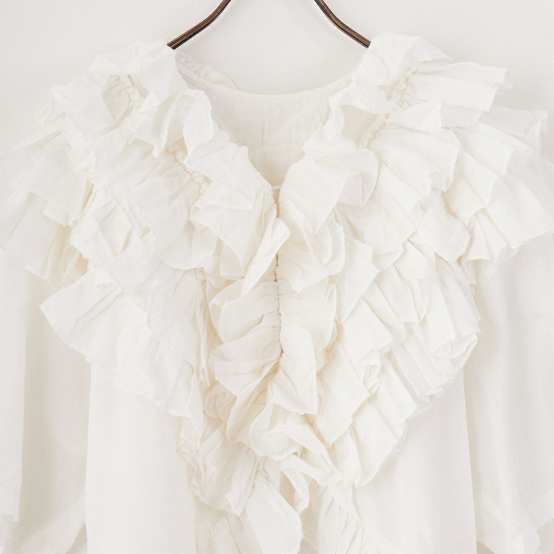 crinkle crinkle crinkle [クリンクル クリンクル クリンクル] フリルポンチョブラウス [CC-3539] WHITE
