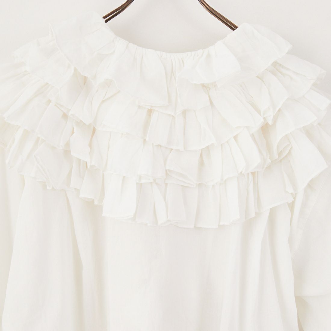 crinkle crinkle crinkle [クリンクル クリンクル クリンクル] フリルポンチョブラウス [CC-3539] WHITE