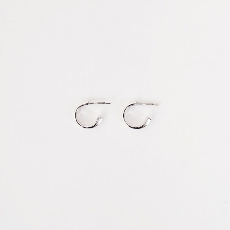 Baqless [バックレス] エンブレスバレリー ゴールドピアス [HP