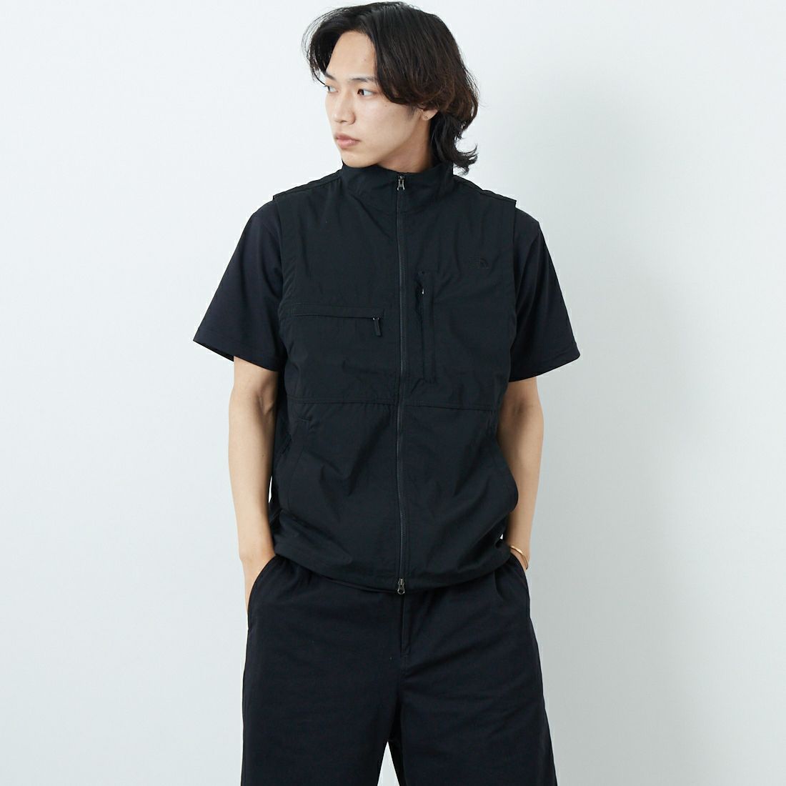 THE NORTH FACE [ザ ノースフェイス] トリップフィールドベスト [NP22551] K &&モデル身長：179cm 着用サイズ：M&&