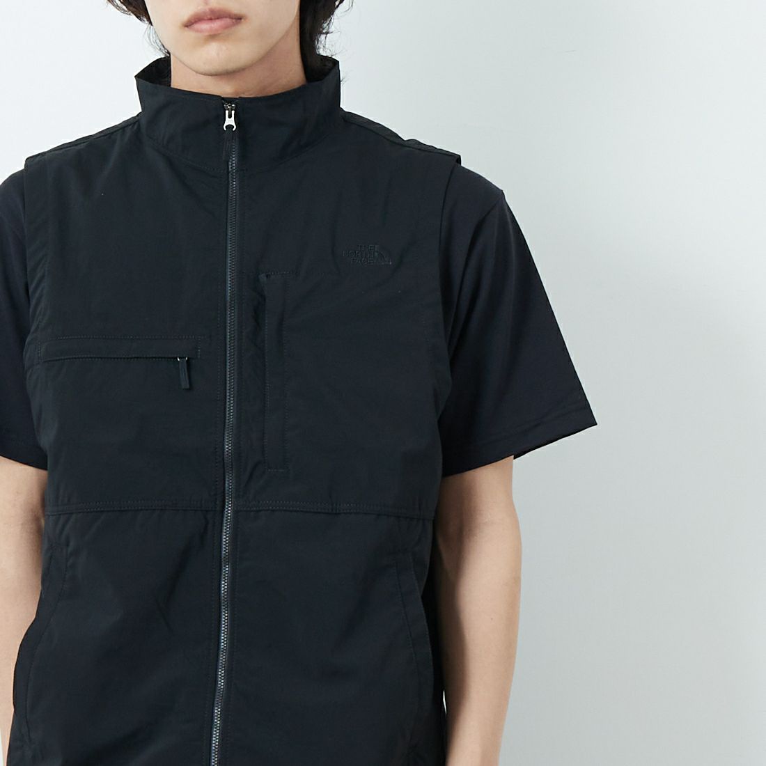 THE NORTH FACE [ザ ノースフェイス] トリップフィールドベスト [NP22551] K &&モデル身長：179cm 着用サイズ：M&&