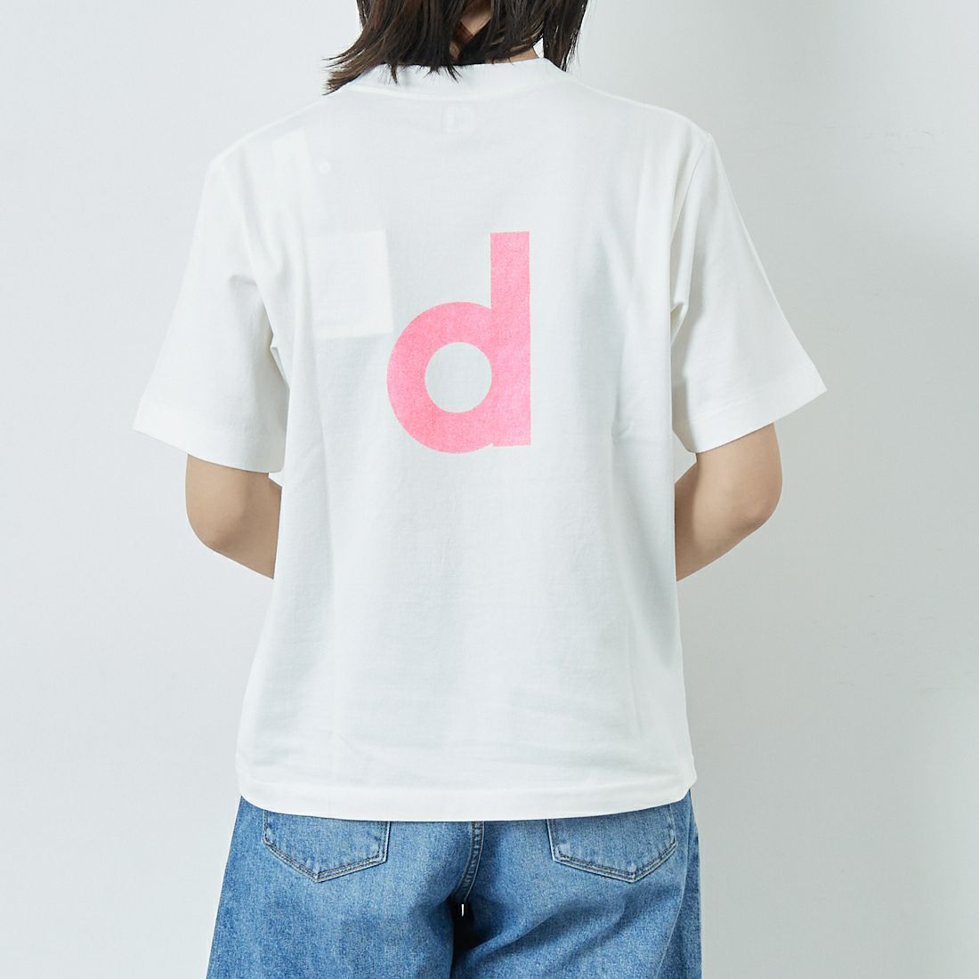 blurhms ROOTSTOCK [ブラームス ルーツストック] BD スタンダードプリントTシャツ [BROOTS25S33C] 11 WH/PINK &&モデル身長：167cm 着用サイズ：0&&