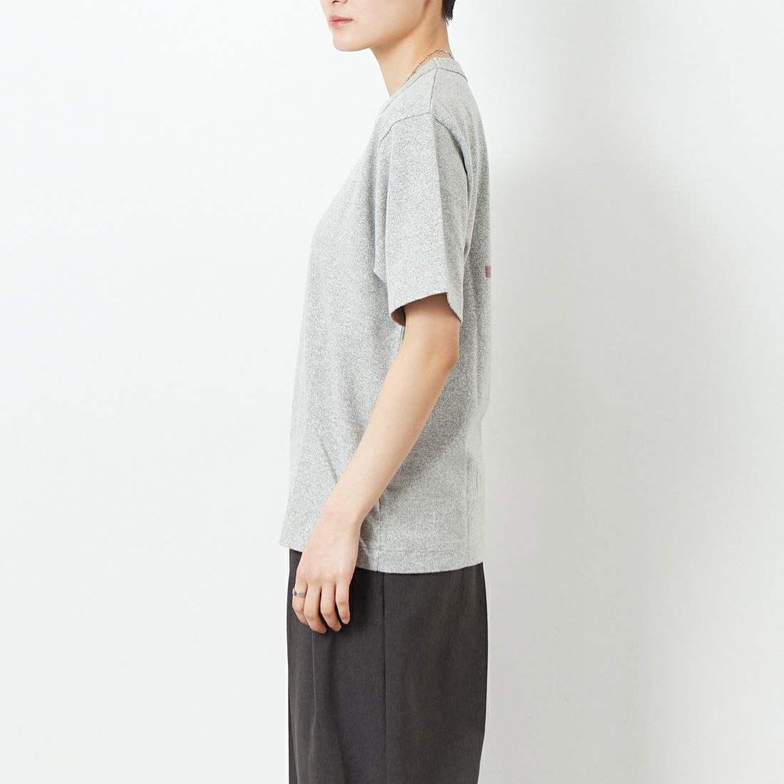 blurhms ROOTSTOCK [ブラームス ルーツストック] .I.T.-M 88/12スタンダードプリントTシャツ [BROOTS25S35E] 02 H.GREY &&モデル身長：160cm 着用サイズ：0&&