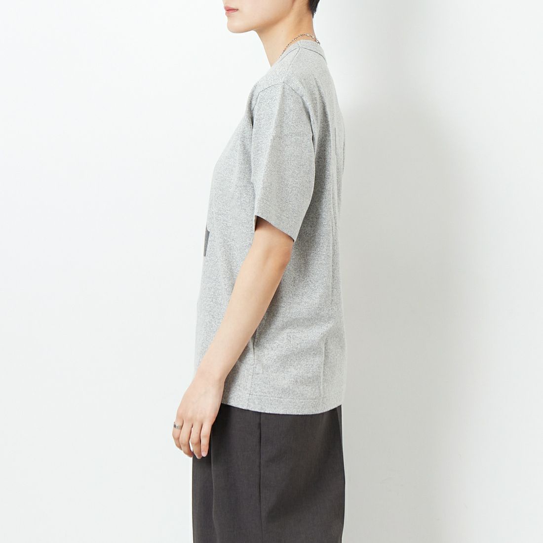 blurhms ROOTSTOCK [ブラームス ルーツストック] B-ROOTSTOCK 88/12スタンダードプリントTシャツ [BROOTS25S35C] 02 H.GREY &&モデル身長：160cm 着用サイズ：0&&