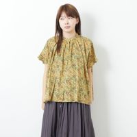 5600 YELW&&モデル身長：167cm 着用サイズ：1&&