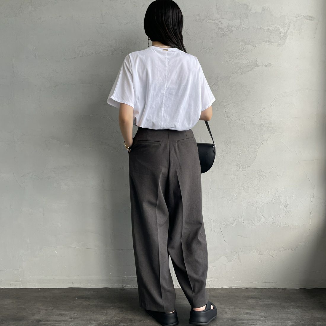 MICA&DEAL × JEANSFACTORY [マイカアンドディール × ジーンズファクトリー] ワイドショートスリーブTシャツ [0125209172-JF] WHITE &&モデル身長：160cm 着用サイズ：F&&