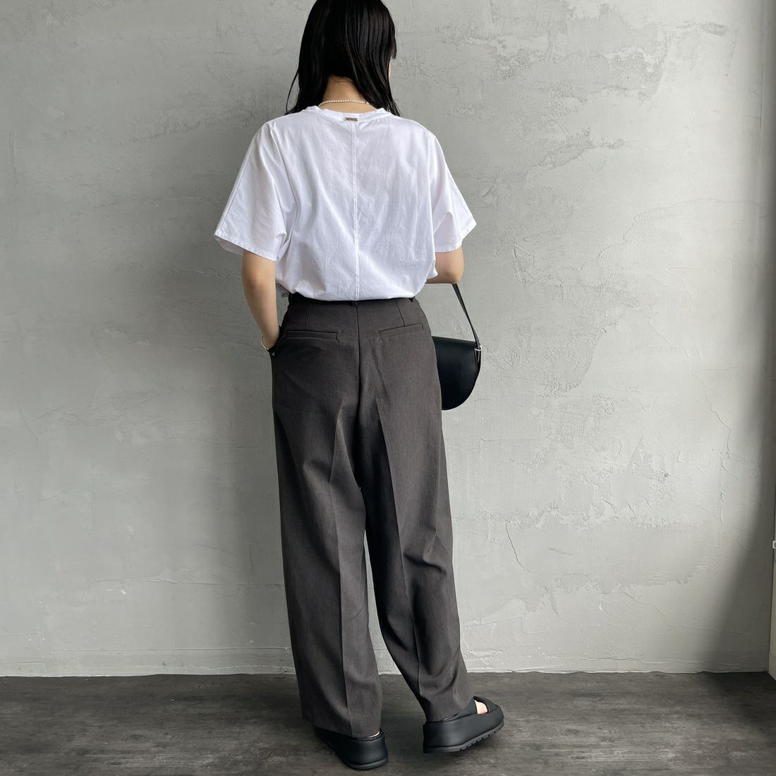 MICA&DEAL × JEANSFACTORY [マイカアンドディール × ジーンズファクトリー] ワイドショートスリーブTシャツ [0125209173-JF] WHITE &&モデル身長：160cm 着用サイズ：F&&