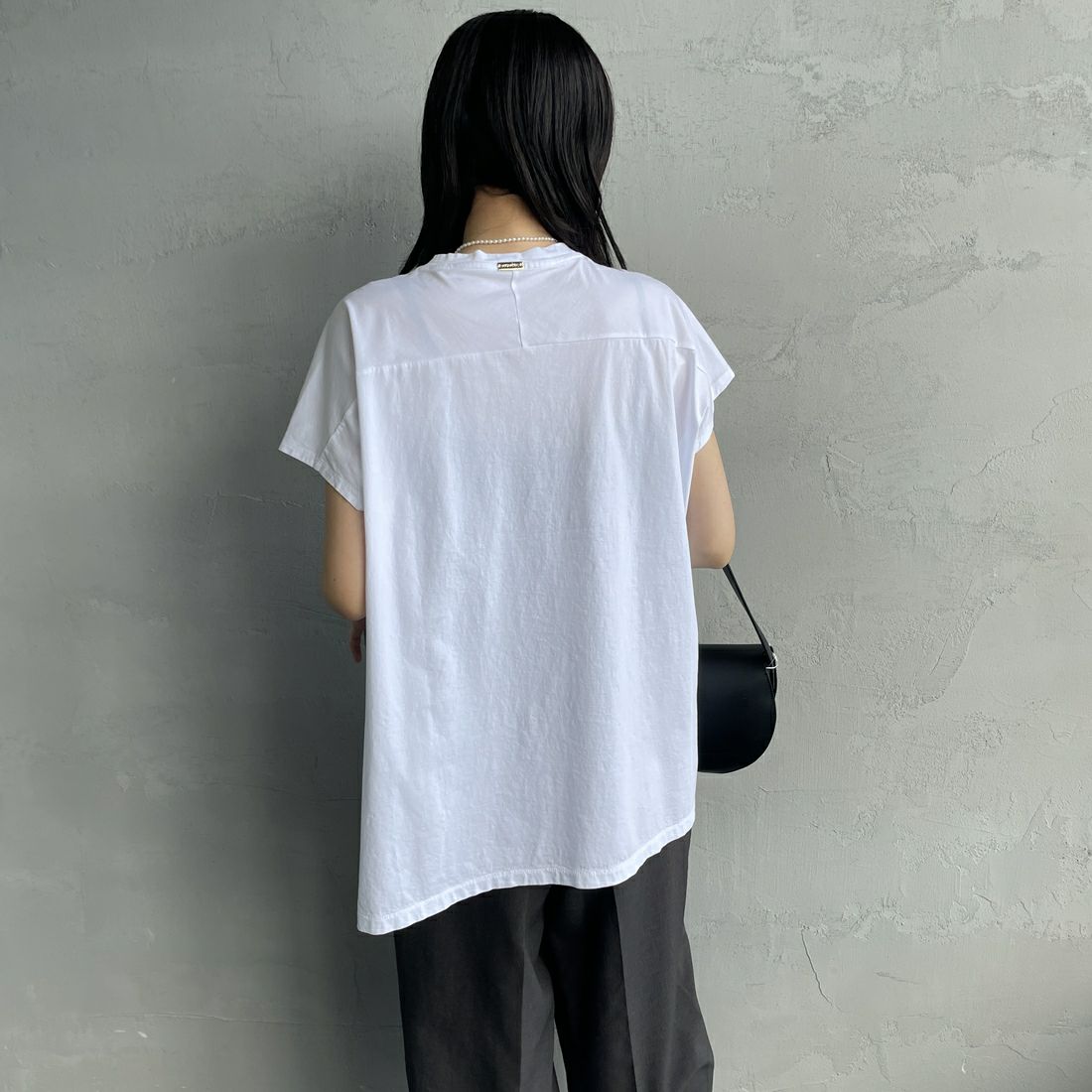 MICA&DEAL × JEANSFACTORY [マイカアンドディール × ジーンズファクトリー] フレンチスリーブ Tシャツ [0125209174-JF] WHITE &&モデル身長：160cm 着用サイズ：F&&