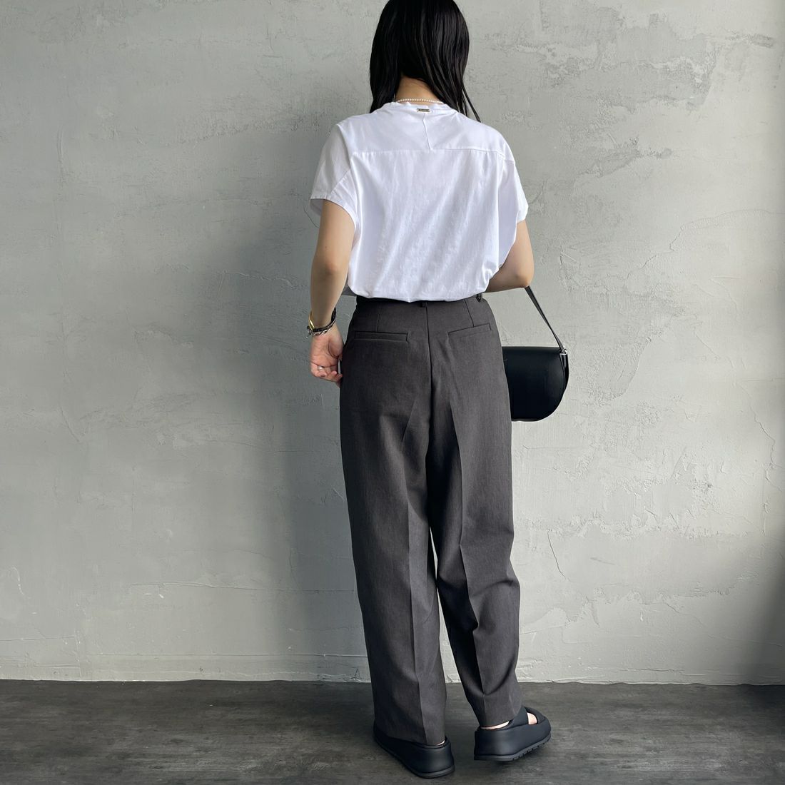 MICA&DEAL × JEANSFACTORY [マイカアンドディール × ジーンズファクトリー] フレンチスリーブ Tシャツ [0125209174-JF] WHITE &&モデル身長：160cm 着用サイズ：F&&