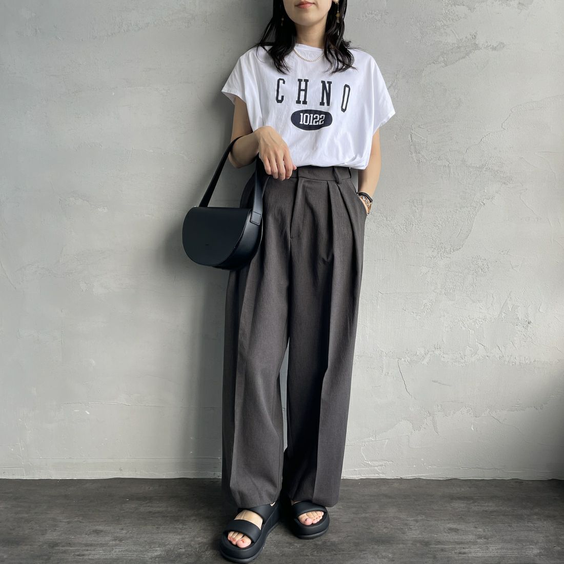 MICA&DEAL × JEANSFACTORY [マイカアンドディール × ジーンズファクトリー] フレンチスリーブ Tシャツ [0125209175-JF] WHITE &&モデル身長：160cm 着用サイズ：F&&