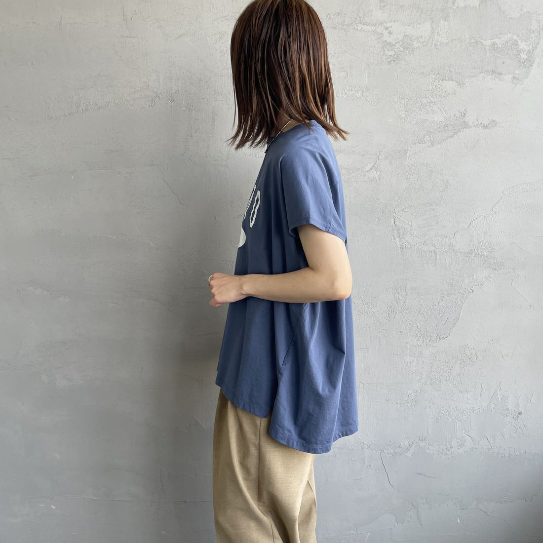 MICA&DEAL × JEANSFACTORY [マイカアンドディール × ジーンズファクトリー] フレンチスリーブ Tシャツ [0125209175-JF] BLUE &&モデル身長：158cm 着用サイズ：F&&