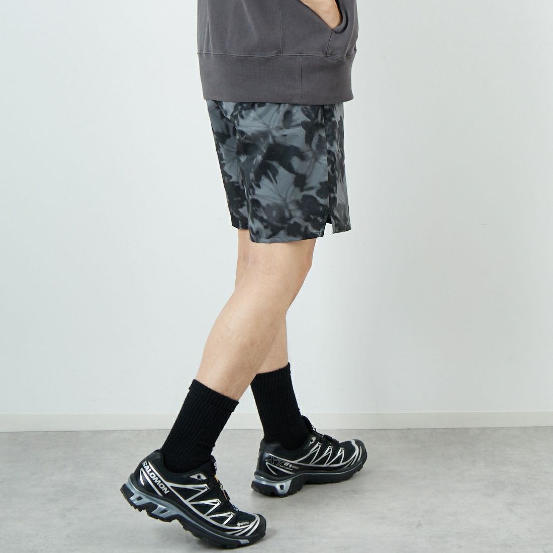 THE NORTH FACE [ザ ノースフェイス] ノベルティスワローテイルベントハーフパンツ [NB42393] LX &&モデル身長：179cm 着用サイズ：L&&