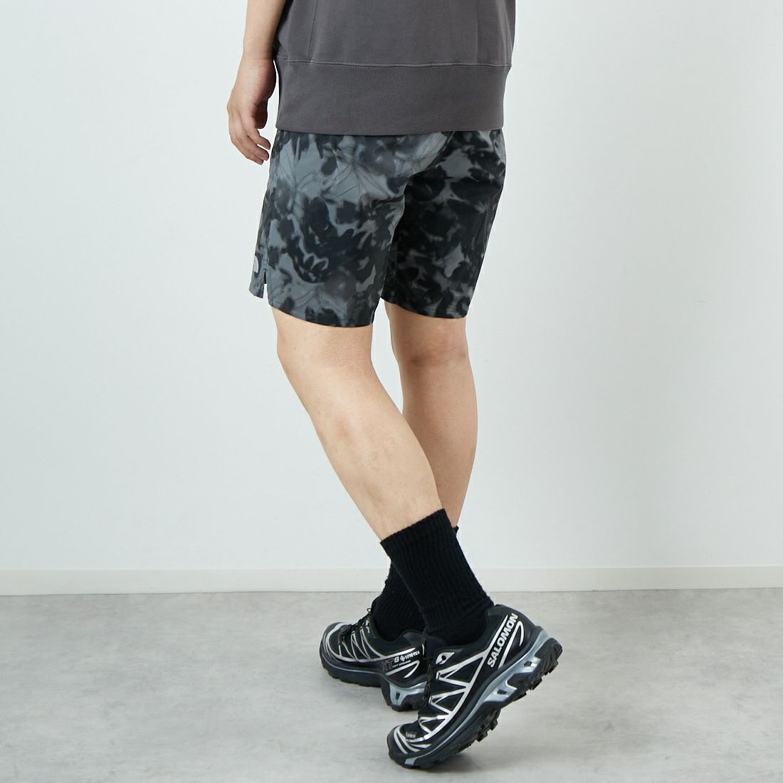 THE NORTH FACE [ザ ノースフェイス] ノベルティスワローテイルベントハーフパンツ [NB42393] LX &&モデル身長：179cm 着用サイズ：L&&