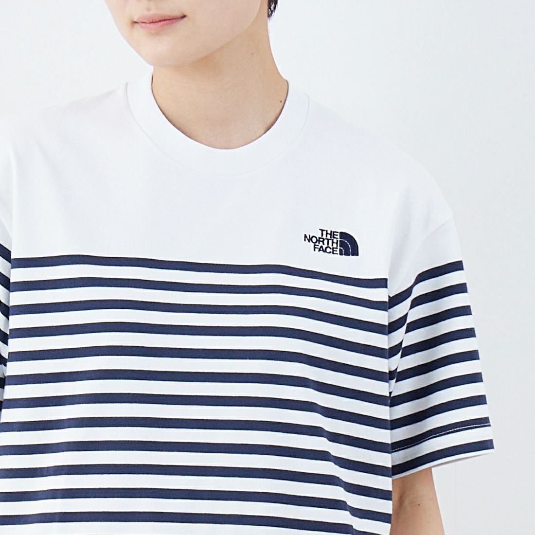 THE NORTH FACE [ザ ノースフェイス] ショートスリーブパネルボーダーTシャツ [NT32406] W2 &&モデル身長：160cm 着用サイズ：S&&