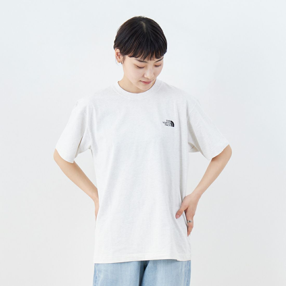THE NORTH FACE [ザ ノースフェイス] ショートスリーブ フラッシュドライグローブグリッドコットンTシャツ [NT32550] WX &&モデル身長：160cm 着用サイズ：S&&