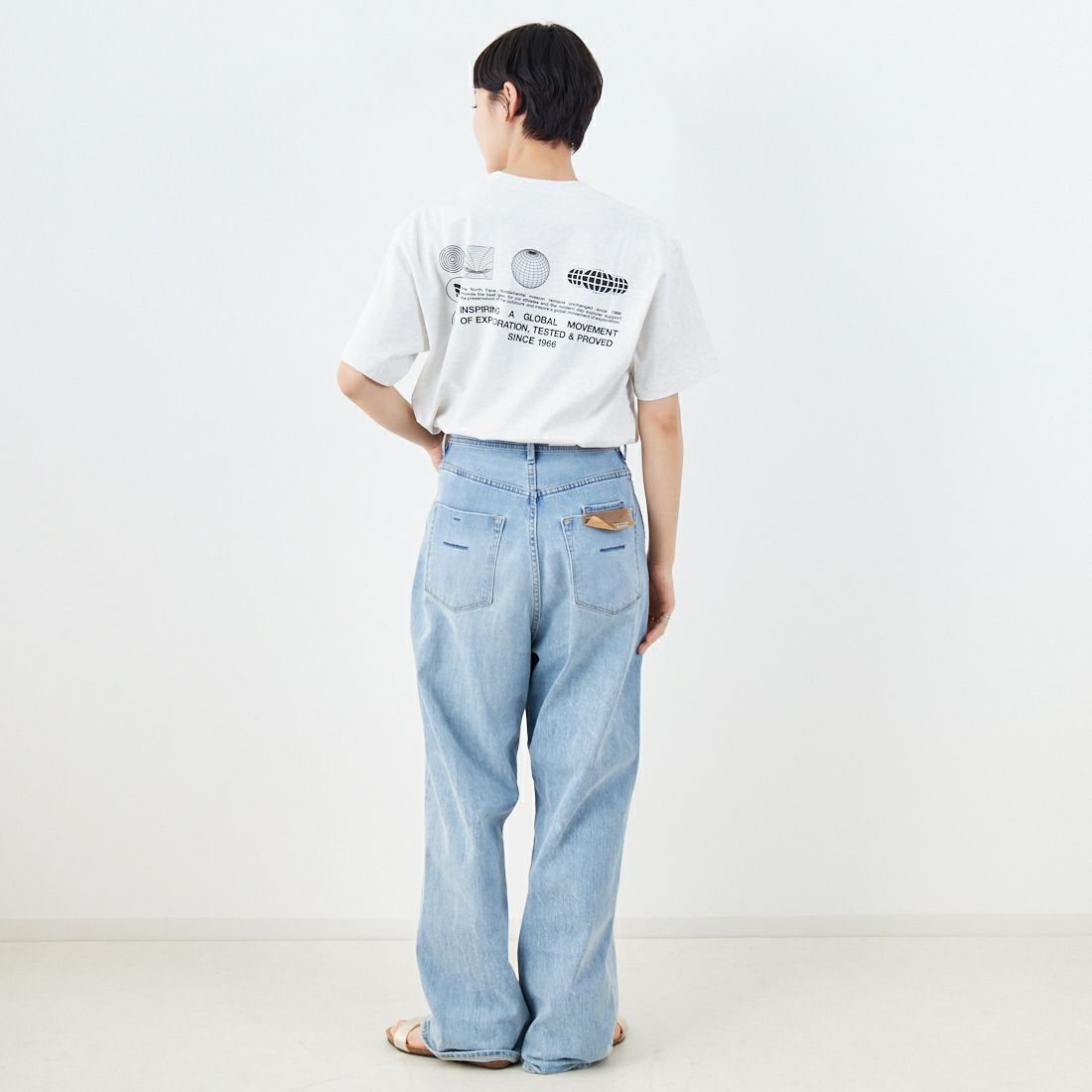 THE NORTH FACE [ザ ノースフェイス] ショートスリーブ フラッシュドライグローブグリッドコットンTシャツ [NT32550] WX &&モデル身長：160cm 着用サイズ：S&&