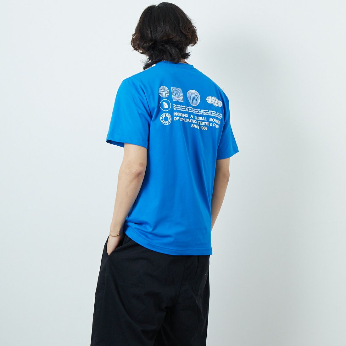 THE NORTH FACE [ザ ノースフェイス] ショートスリーブ フラッシュドライグローブグリッドコットンTシャツ [NT32550] HB &&モデル身長：179cm 着用サイズ：M&&