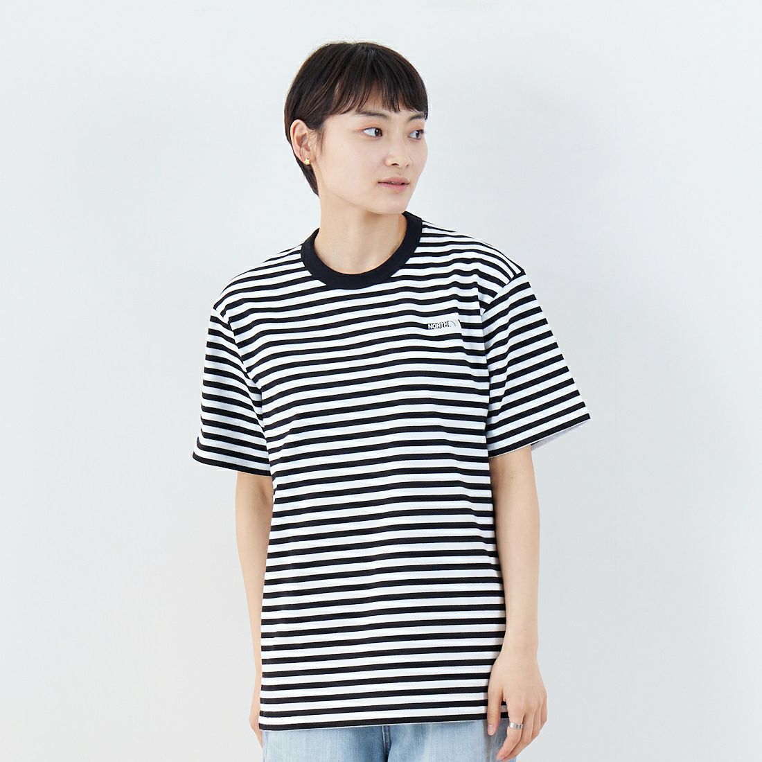 THE NORTH FACE [ザ ノースフェイス] ショートスリーブマルチボーダーTシャツ [NT32455] KW &&モデル身長：160cm 着用サイズ：S&&