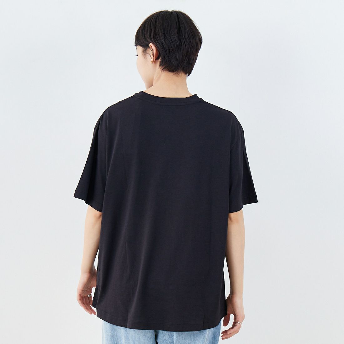 THE NORTH FACE [ザ ノースフェイス] ショートスリーブラウンドヘムビッグTシャツ [NTW32542] K &&モデル身長：160cm 着用サイズ：M&&