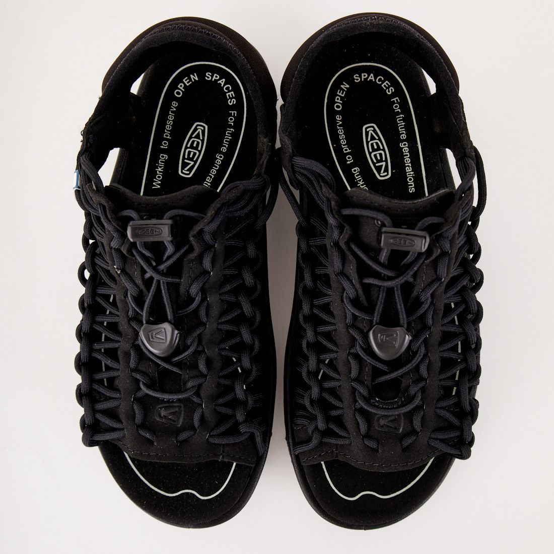 KEEN [キーン] ユニーク ツー オーティー [UNEEK-2-OT] 1027297