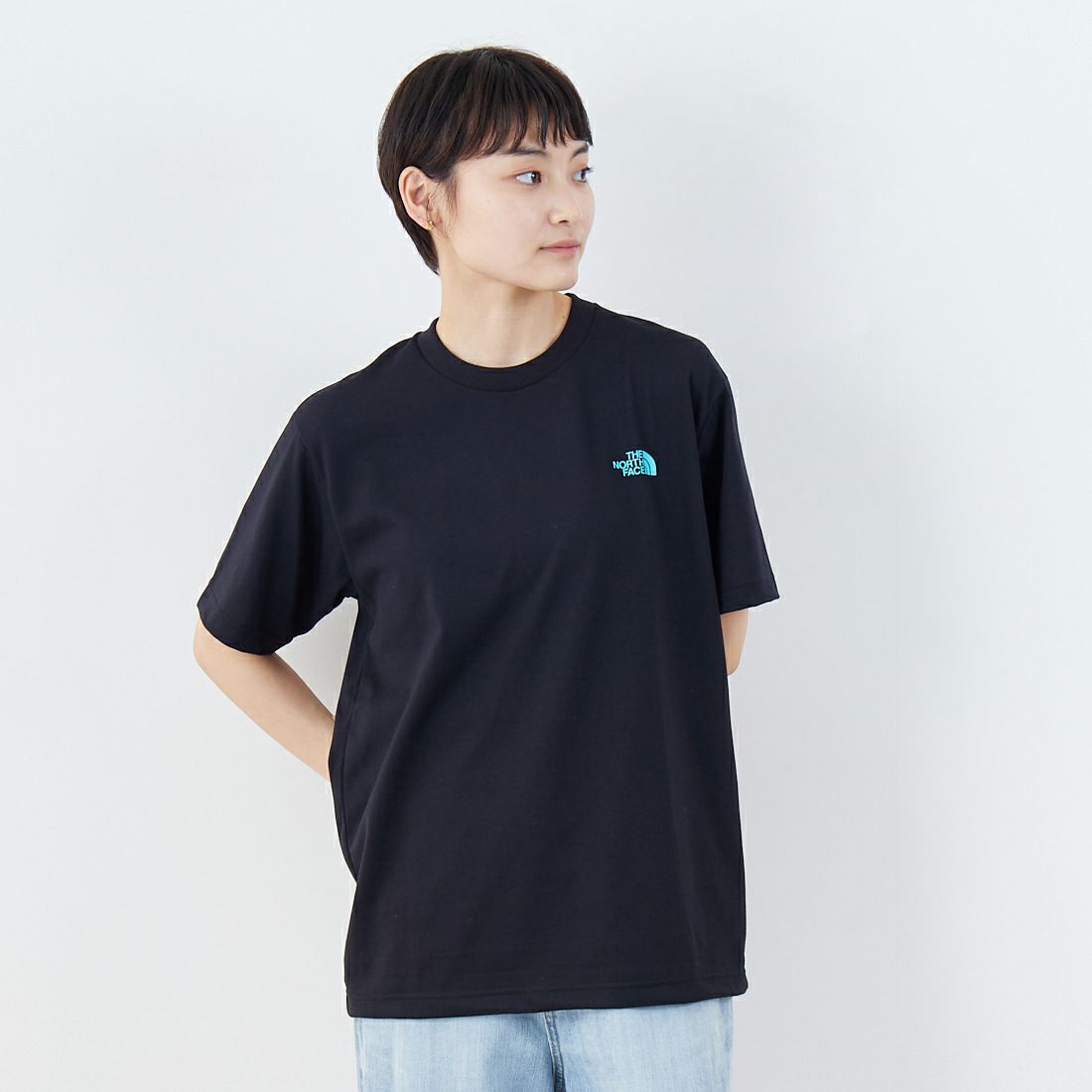 THE NORTH FACE [ザ ノースフェイス] ショートスリーブフラッシュドライカクタスロゴTシャツ [NT32545] K &&モデル身長：160cm 着用サイズ：S&&