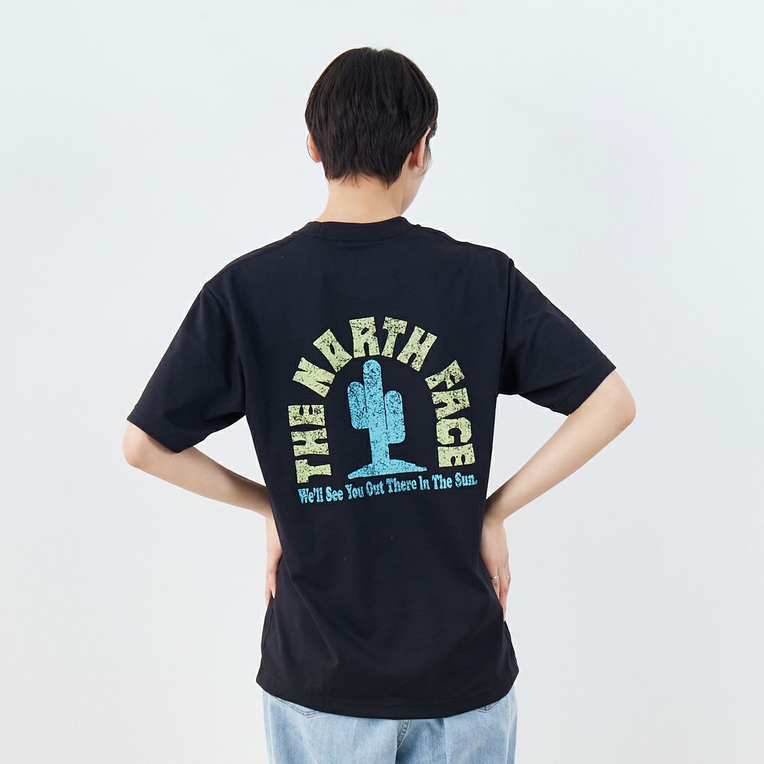 THE NORTH FACE [ザ ノースフェイス] ショートスリーブフラッシュドライカクタスロゴTシャツ [NT32545] K &&モデル身長：160cm 着用サイズ：S&&