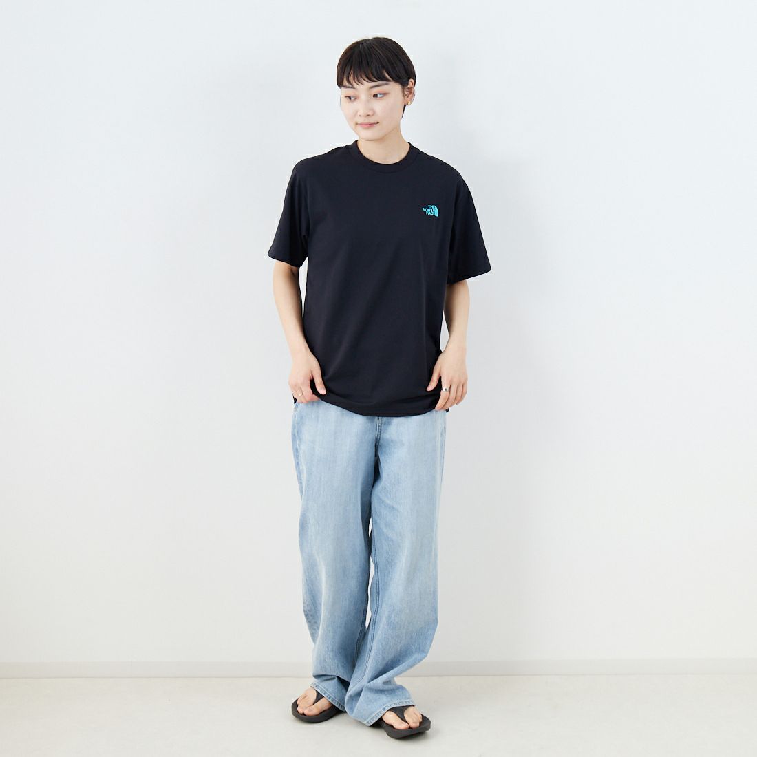THE NORTH FACE [ザ ノースフェイス] ショートスリーブフラッシュドライカクタスロゴTシャツ [NT32545] K &&モデル身長：160cm 着用サイズ：S&&